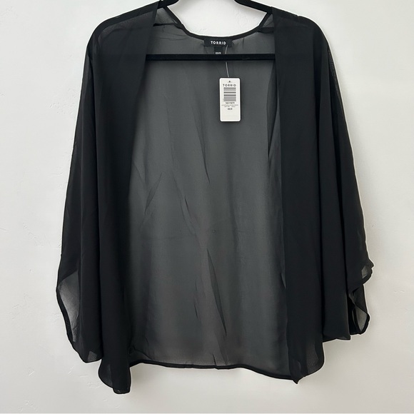 NWT Torrid Sheer Black Cardigan Kimono Dolman Sleeves Size M/L (10/12) - Picture 1 of 11